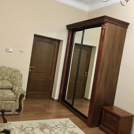 Cozy Apartment Lviv Ngoại thất bức ảnh