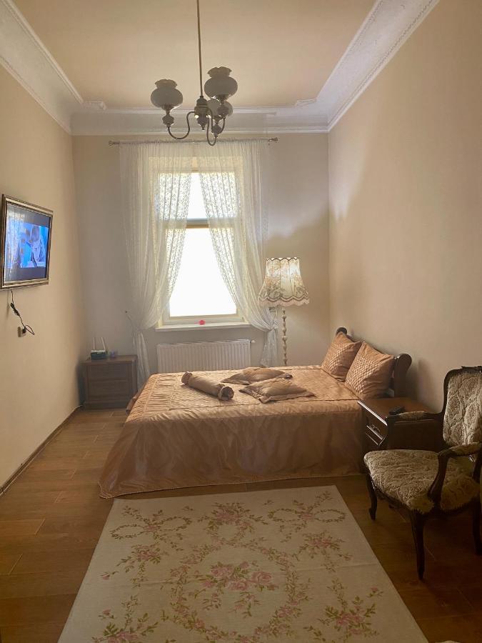 Cozy Apartment Lviv Ngoại thất bức ảnh