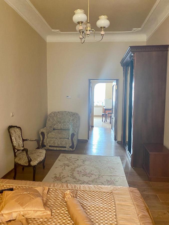 Cozy Apartment Lviv Ngoại thất bức ảnh